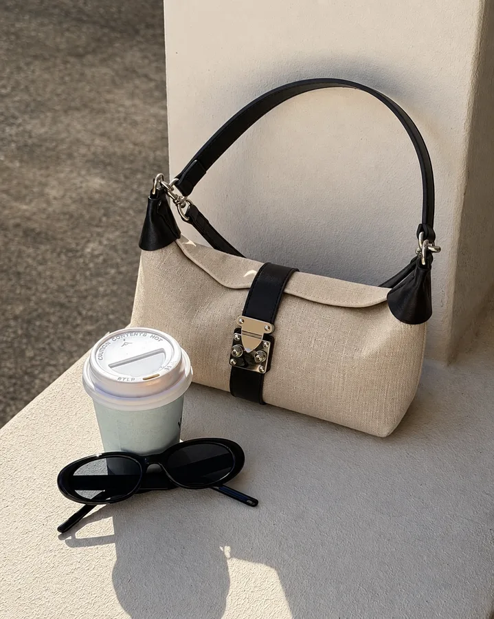 Shoulder Bag with Adjustable Belt